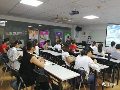 厦门金母子12月份催乳师、小儿推拿培训招生啦!你报名了吗?