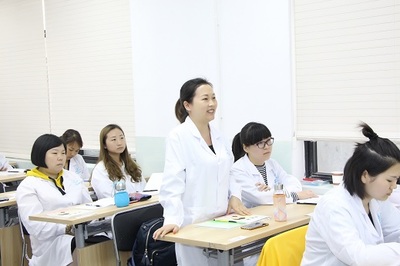 厦门催乳培训指南 排名、推荐与学费解析